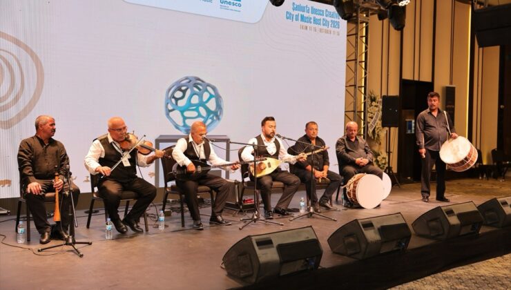 Şanlıurfa’da UNESCO Müzik Şehirleri toplantısında aşıklar ve dengbejler sahne aldı