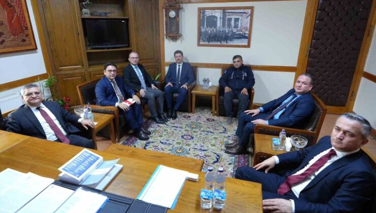 Sinop Valisi Özarslan, hükümlülerin topluma kazandırılması projesini değerlendirdi