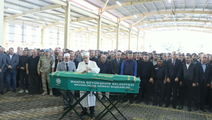 Soma’daki maden ocağındaki göçükte yaşamını yitiren Ömer Karakaya toprağa verildi