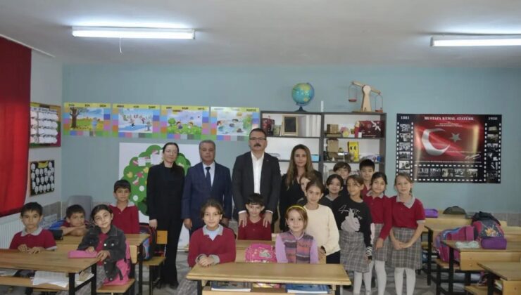 Sultanhisar Kaymakamı Ateş, Demirhan İlkokulu’nda eğitim çalışmalarını değerlendirdi