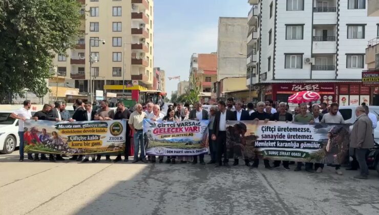 Suruç’ta çiftçiler traktörlerle gübre, mazot ve su fiyatlarını protesto ettiler