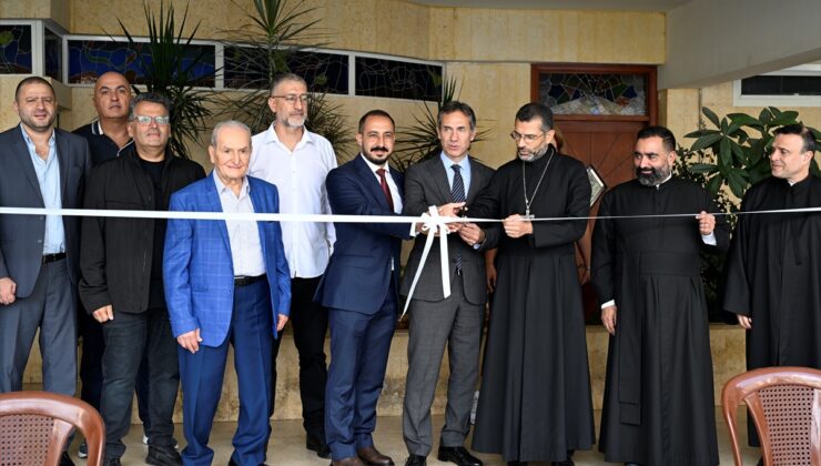 TİKA, Beyrut’ta Saint George Koleji’nde basketbol sahasını ve spor alanını hizmete açtı