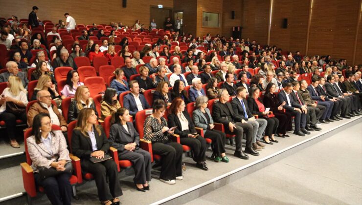 TMMOB Adana Şubesi’nin 3. Mimarlık Festivali ‘kurmaca’ temasıyla başladı