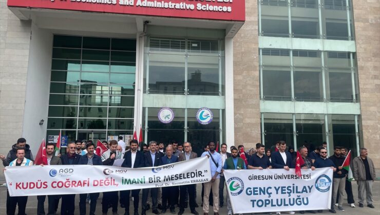 Trabzon ve Giresun’da üniversiteliler İsrail’in Gazze’deki soykırımını protesto etti