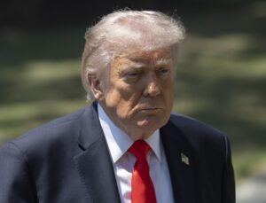 Trump’tan İran’a yeni ültimatom: Ya anlaşacağız ya da askeri olarak yok edeceğiz