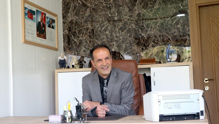 Van İpekyolu’nda muhtar İnan, babasının 42 yıllık görevini sürdürüyor