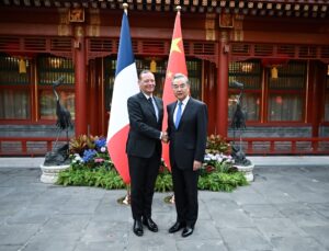 Wang Yi, Datong’da Bonne ile Çin-Fransa Stratejik Diyaloğu’nun 28. Toplantısı’nı yaptı
