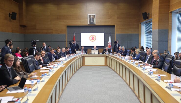 Yabancı konaklama sitelerine izin belgesi şartı! Komisyon yüzde 17’yi geçemeyecek, başvurmayana erişim engeli