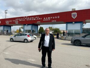 YENİ Parti Milletvekili Bülbül, Sincan Cezaevi’nde Özalper ve Tarakçı’yı ziyaret etti