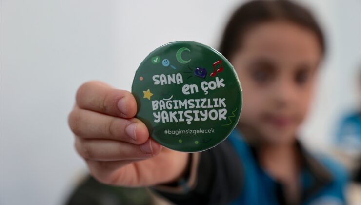 Yeşilay Hakkari geçen yıldan bu yana 1000 öğrenci ve 1100 personele eğitim verdi