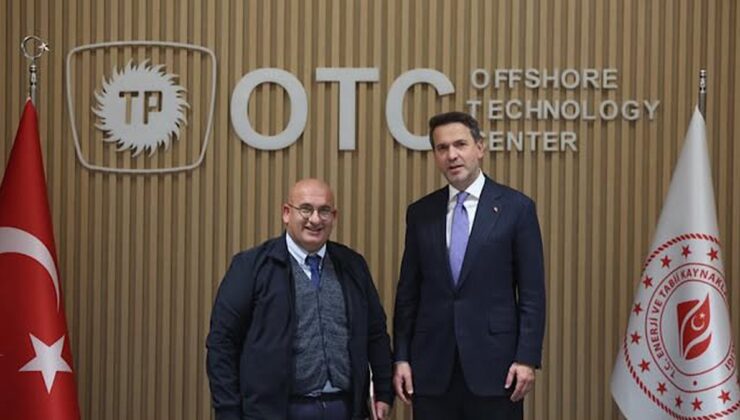 Zonguldak Filyos’ta Osman Gazi Yüzer Üretim Platformu Karadeniz’e uğurlandı
