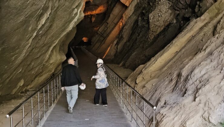 Zonguldak’taki Gökgöl Mağarası 10 günlük onarımın ardından yeniden ziyarete açıldı
